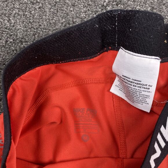 Nike PRO Shorts Women Red Core Compression Knee Rraining 642648 Size Medium - Picture 2 of 4